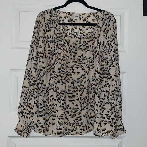 CAbi Round Trip Blouse Safari Print 4335 - Picture 3 of 9